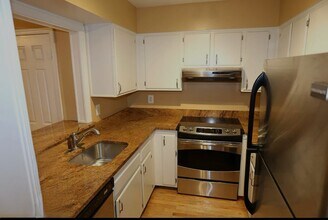 7126 Swansong Wy in Bethesda, MD - Building Photo - Building Photo