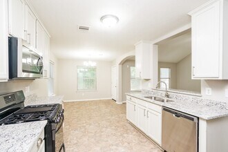 3802 Parry Ct in Pearland, TX - Building Photo - Building Photo