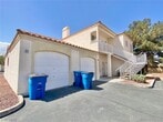 1900 N Torrey Pines Dr