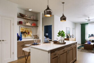 The Flynn at Live Oak in Dallas, TX - Building Photo - Building Photo