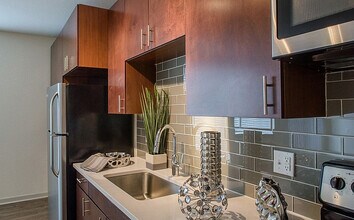 LoHi Gold in Denver, CO - Building Photo - Building Photo