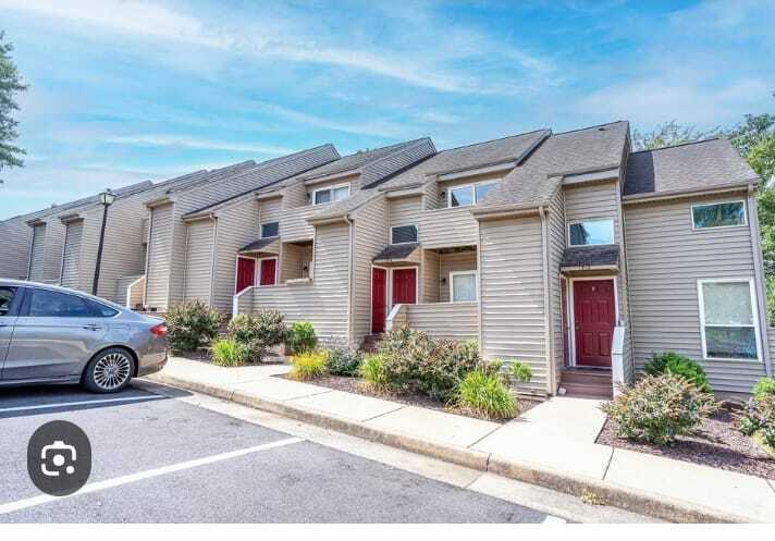 1346 Bradley Dr in Harrisonburg, VA - Building Photo