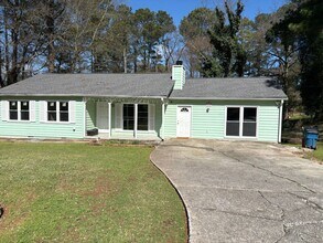 429 Strickland Ct, Unit AUCMLE in Lawrenceville, GA - Building Photo - Building Photo