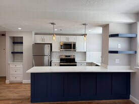 Highland West in Worcester, MA - Building Photo