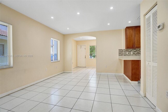 6103 Grant St in Hollywood, FL - Building Photo - Building Photo