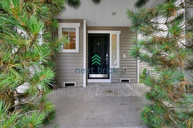 property at 2316 195th Pl SE