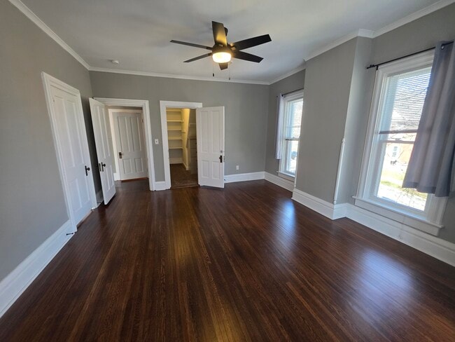 701 Wilson St, Unit 701 1/2 in Dubuque, IA - Building Photo - Building Photo