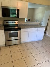13918 Marybrook Dr, Unit NearSouthNaperville in Plainfield, IL - Building Photo - Building Photo