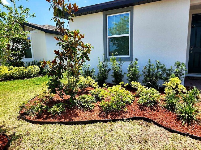 2622 Irish Elk Ave in Davenport, FL - Building Photo - Building Photo
