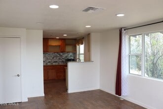 401 S Skyline Cir in Tombstone, AZ - Building Photo - Building Photo