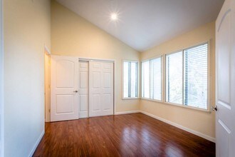 6412 Buena Vista Dr, Unit #C in Newark, CA - Foto de edificio - Building Photo