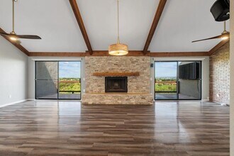 409 Hi There in Horseshoe Bay, TX - Building Photo - Building Photo