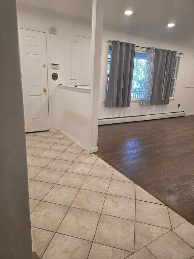 553 Declaration Ln in Jackson Township, NJ - Building Photo - Building Photo