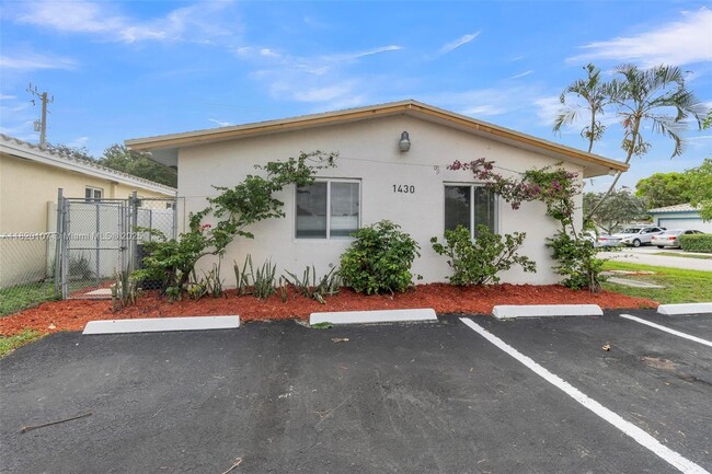 1430 NW 27th Ave in Fort Lauderdale, FL - Building Photo - Building Photo
