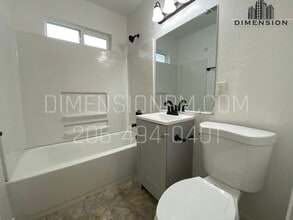 9012 Highland Ave SW in Lakewood, WA - Building Photo - Building Photo