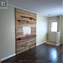 67 Dundonald St in St Catharines, ON - Building Photo - Building Photo