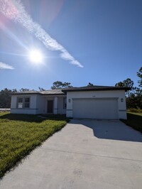 508 St Johns Ct in Poinciana, FL - Building Photo - Building Photo