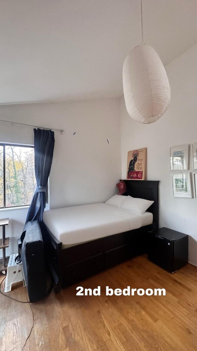 148 Cat Rock Rd in Cos Cob, CT - Building Photo - Building Photo