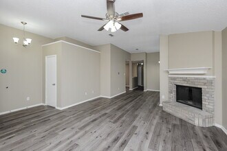 2363 Kelton St in Fort Worth, TX - Building Photo - Building Photo