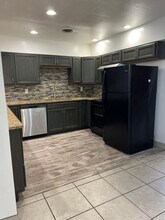 434 40th Ave NE in St. Petersburg, FL - Building Photo - Building Photo