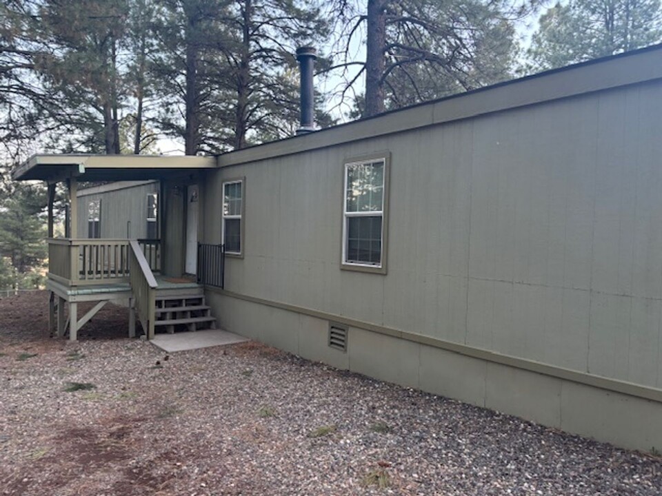 2578 Tovar Trail in Flagstaff, AZ - Building Photo