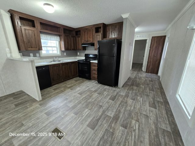 105 Lone Pine Dr in Hallandale Beach, FL - Building Photo - Building Photo