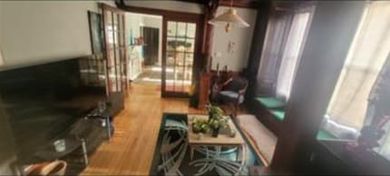 41 Russell St in Enfield, CT - Foto de edificio - Building Photo