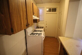 710 St Paul St in Baltimore, MD - Building Photo - Building Photo