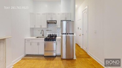 147 E 72nd St in New York, NY - Building Photo - Building Photo