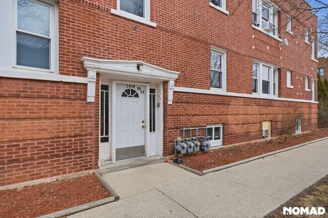 1638 50th Ct in Cicero, IL - Foto de edificio - Building Photo