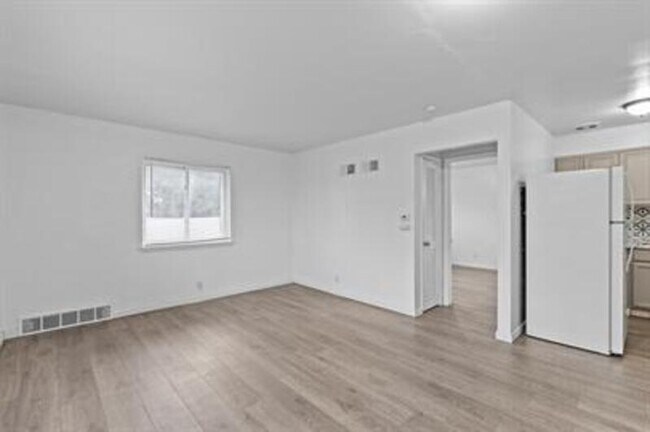 4321 Morgan Ford Rd in St. Louis, MO - Building Photo - Building Photo
