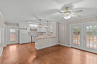 110 Byrd St in Enterprise, AL - Building Photo - Building Photo