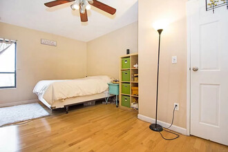123 Elm St in Quincy, MA - Building Photo - Building Photo