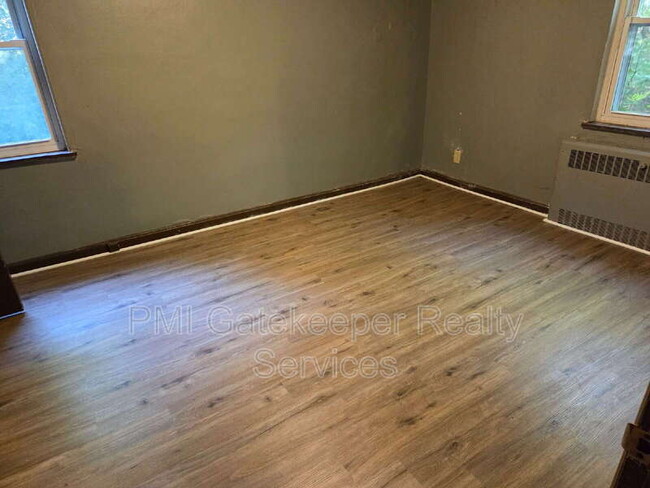 1103 Egan Ct in Cincinnati, OH - Building Photo - Building Photo