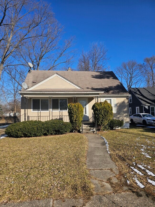 property at 16888 Lenore Ave
