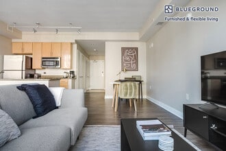 443 New York Ave NW in Washington, DC - Foto de edificio - Building Photo