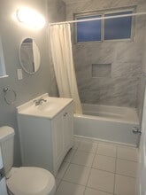 8134 Comolette St in Downey, CA - Building Photo - Building Photo