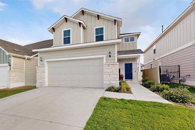 128 Banyon Dr in Liberty Hill, TX - Building Photo - Building Photo