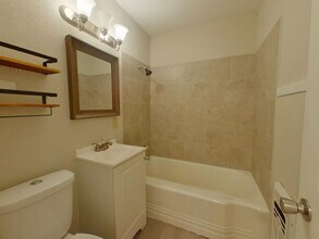 1823 N Jeanette Ave in Wichita, KS - Building Photo - Building Photo