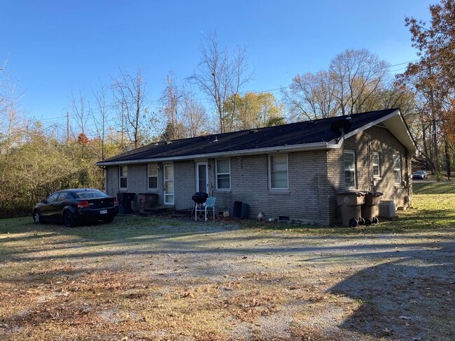 2708 Shacklett Dr in Nashville, TN - Building Photo - Building Photo