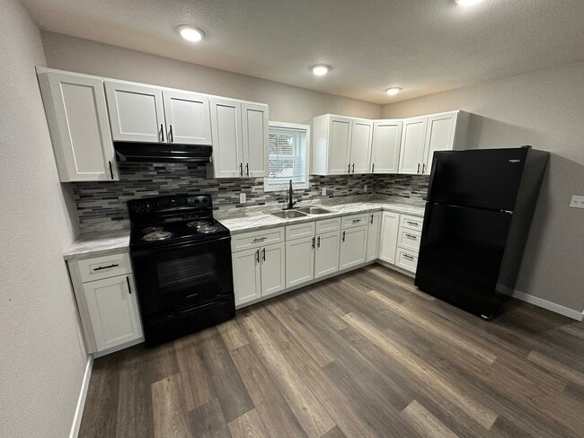 509 West 1st Street, Unit Unit 1 in Alta, IA - Foto de edificio - Building Photo