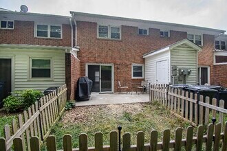 1821 Sussex Rd in Blacksburg, VA - Building Photo - Building Photo