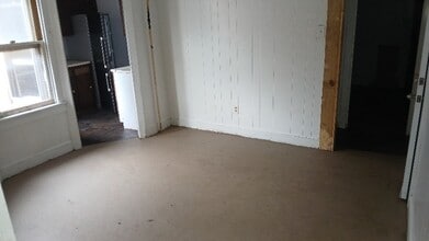 109 S Market St in Shamokin, PA - Building Photo - Building Photo