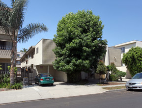 1733 Purdue Ave in Los Angeles, CA - Building Photo - Building Photo