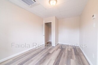 112 N High St in Millville, NJ - Foto de edificio - Building Photo