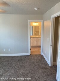 3037 175 E St photo'