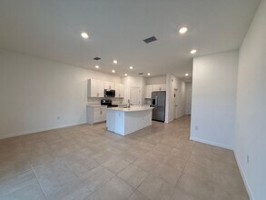 5751 Archipelago St in Nokomis, FL - Building Photo - Building Photo