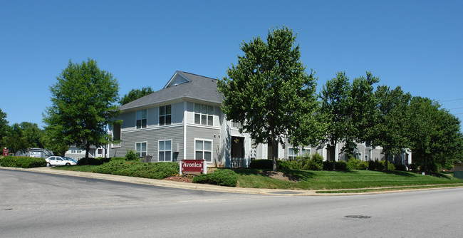 Avonlea Apartments in Raleigh, NC - Building Photo - Building Photo