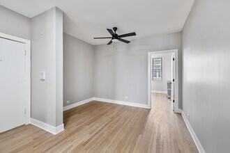 7520 N Seeley Ave, Unit 3E in Chicago, IL - Foto de edificio - Building Photo