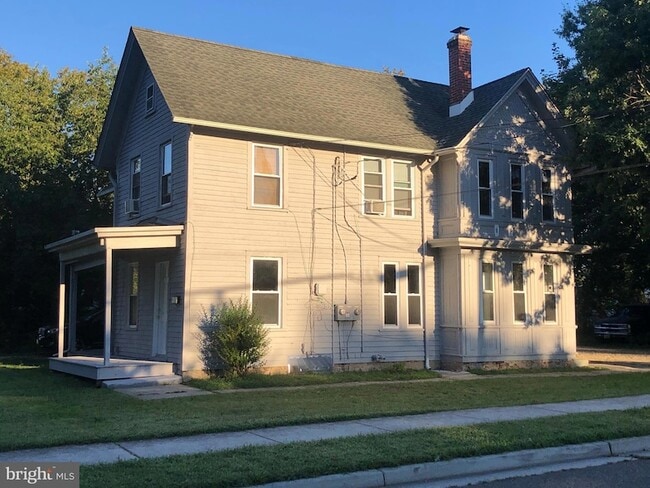 property at 1148 E Landis Ave